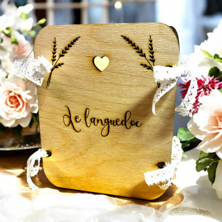 Menu de table gravé - collection romantique en bois et dentelle
