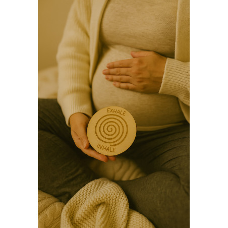 Disque de respiration en bois – Mantra pour l’accouchement et la grossesse