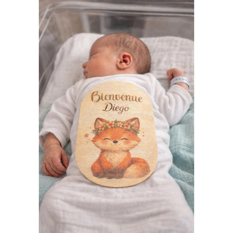 Carte “Bienvenue” personnalisable avec le prénom de l’enfant.